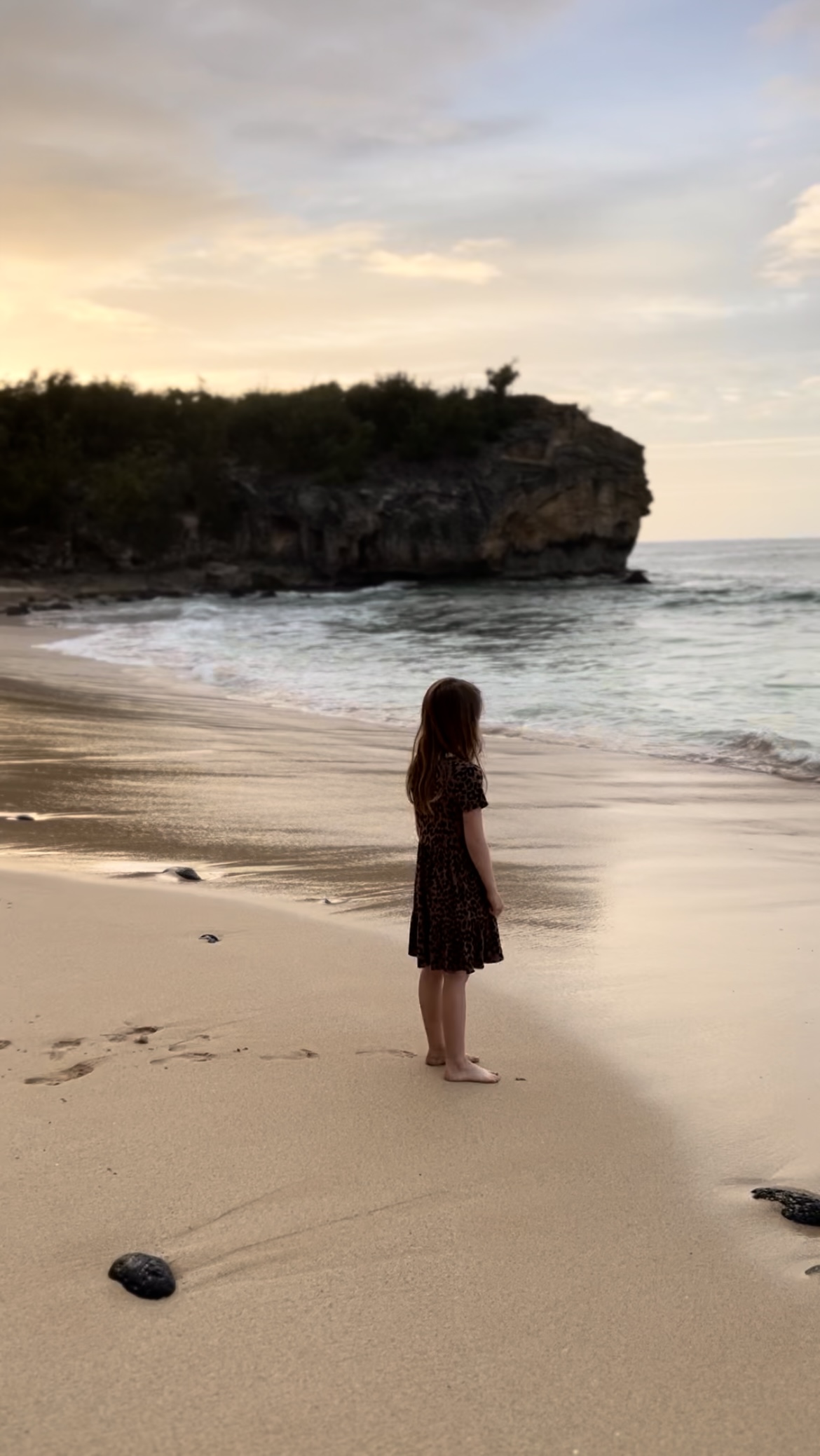 shipwreck beach with kids